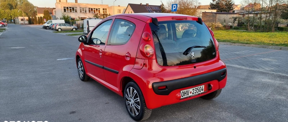 Peugeot 107 cena 7900 przebieg: 257000, rok produkcji 2006 z Mrocza małe 277